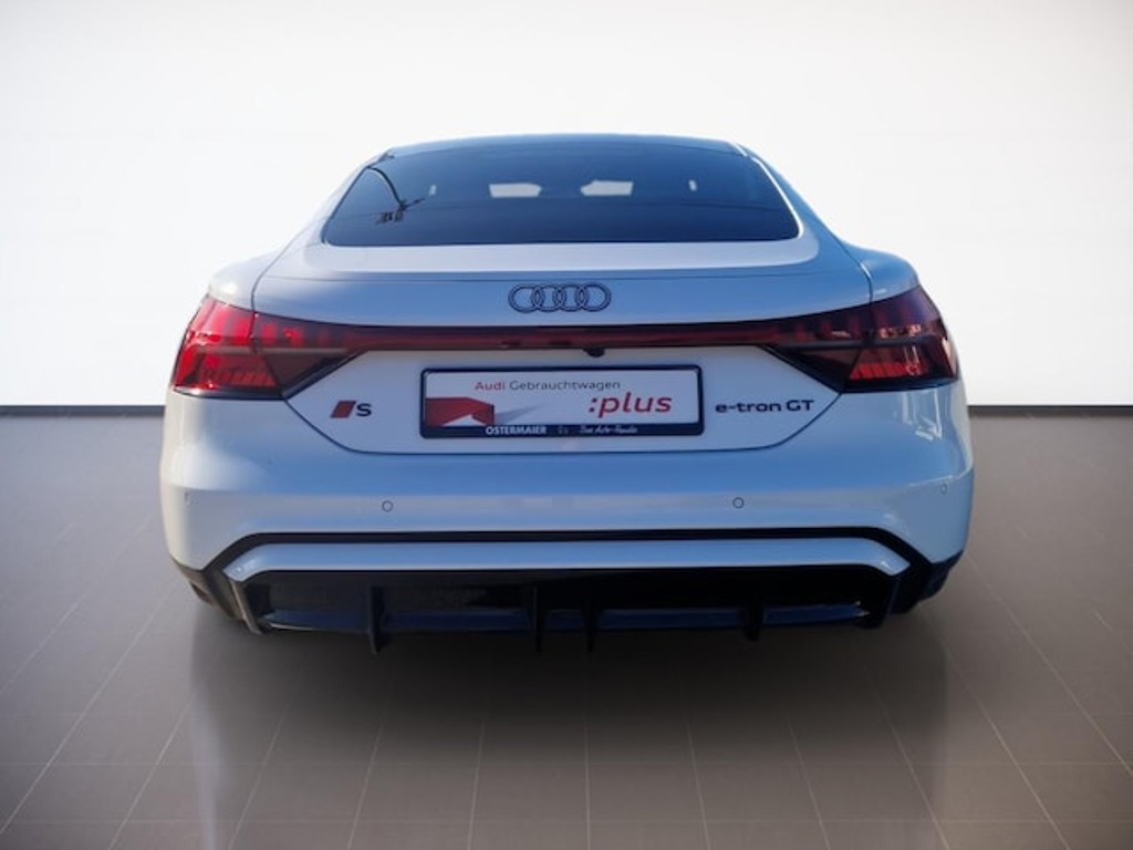 Audi e-tron GT