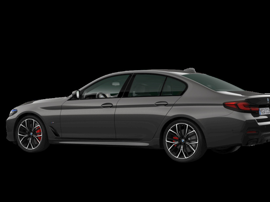 BMW M550