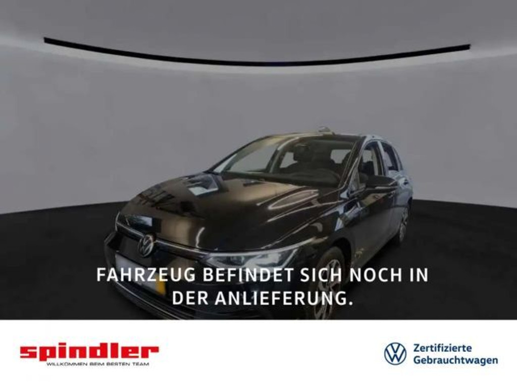 Volkswagen Golf 2023 Benzine