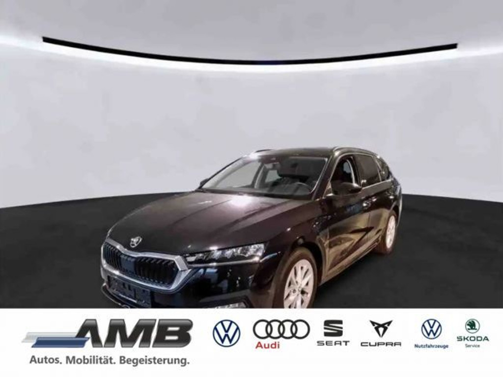 Skoda Octavia 2023 Hybride Benzine