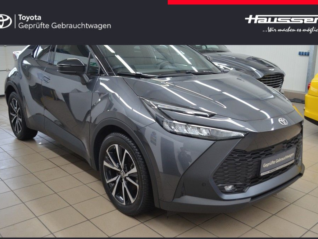 Toyota C-HR 2025 Hybride Benzine