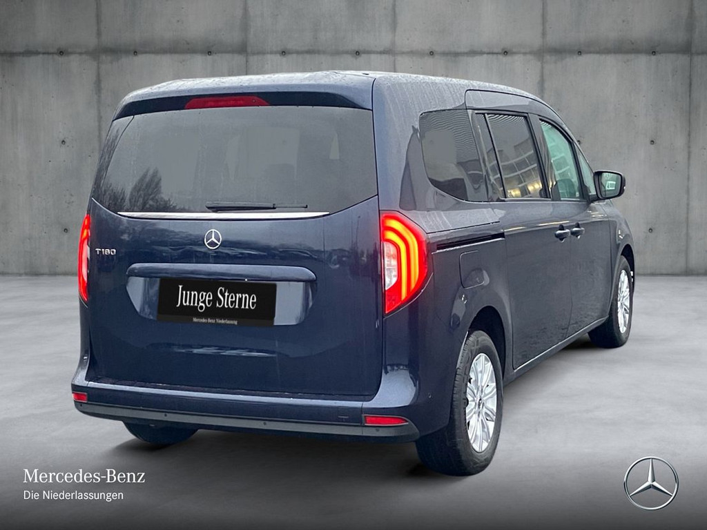 Mercedes-Benz T 180