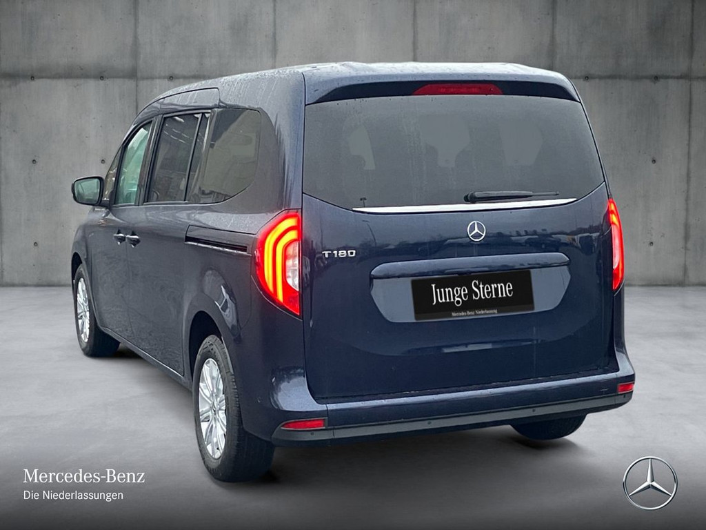 Mercedes-Benz T 180