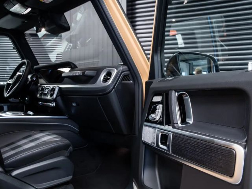 Mercedes-Benz G-Klasse