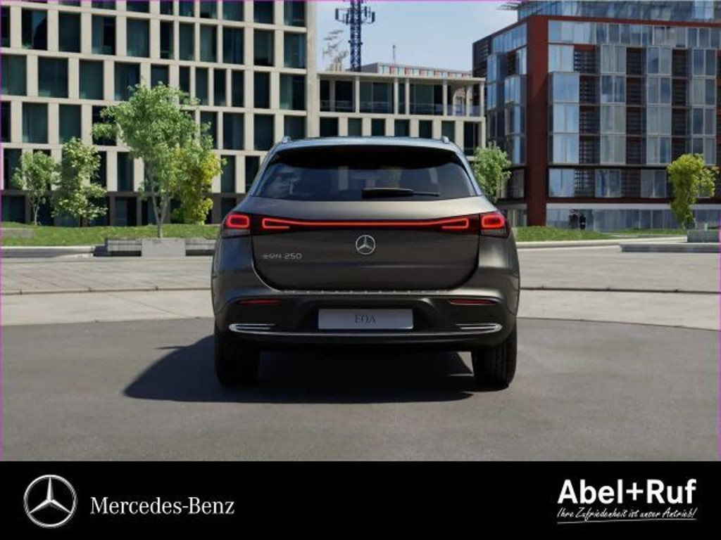 Mercedes-Benz EQA