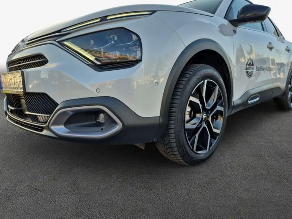 Citroën Ë-C4 X