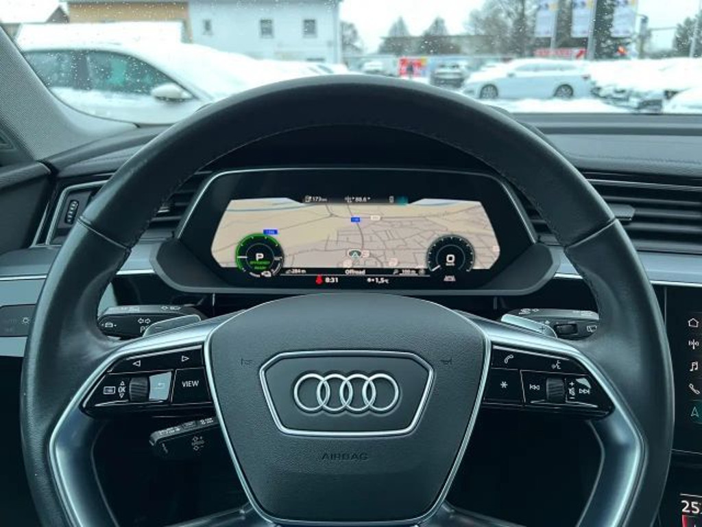 Audi e-tron