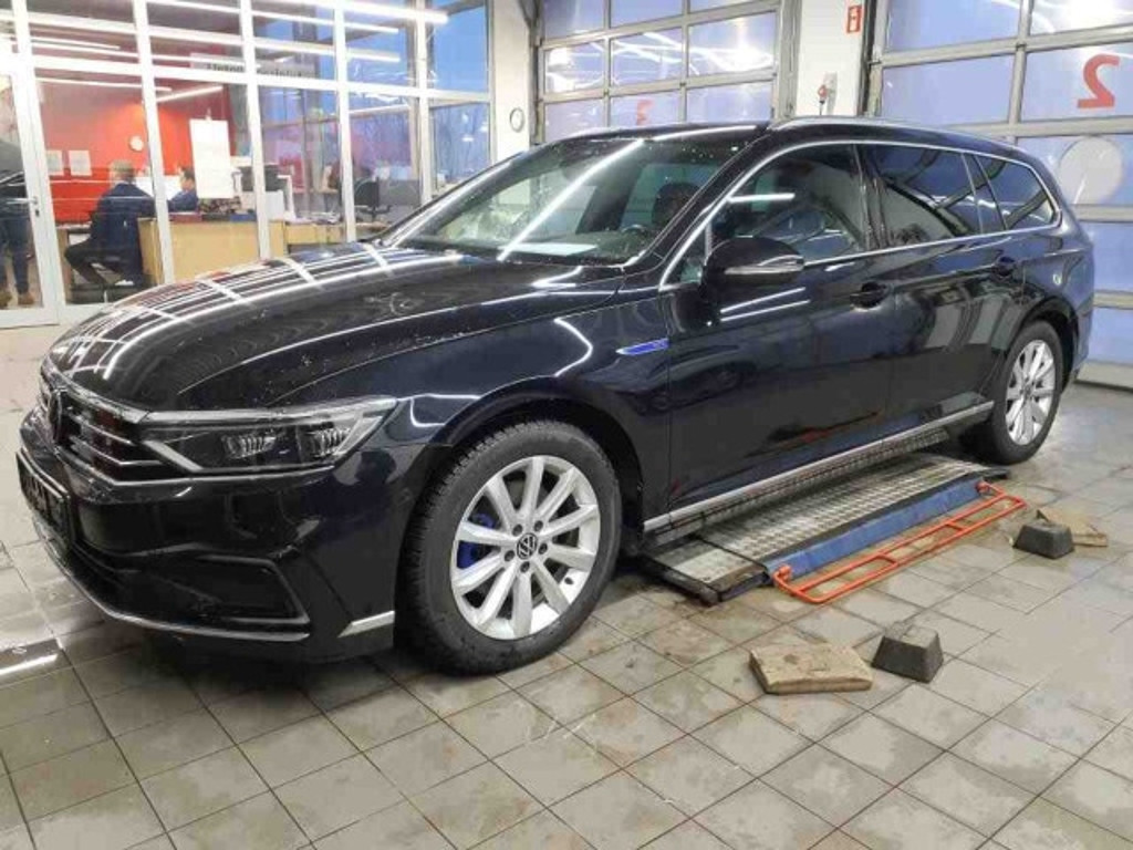 Volkswagen Passat 2022 Hybride Benzine