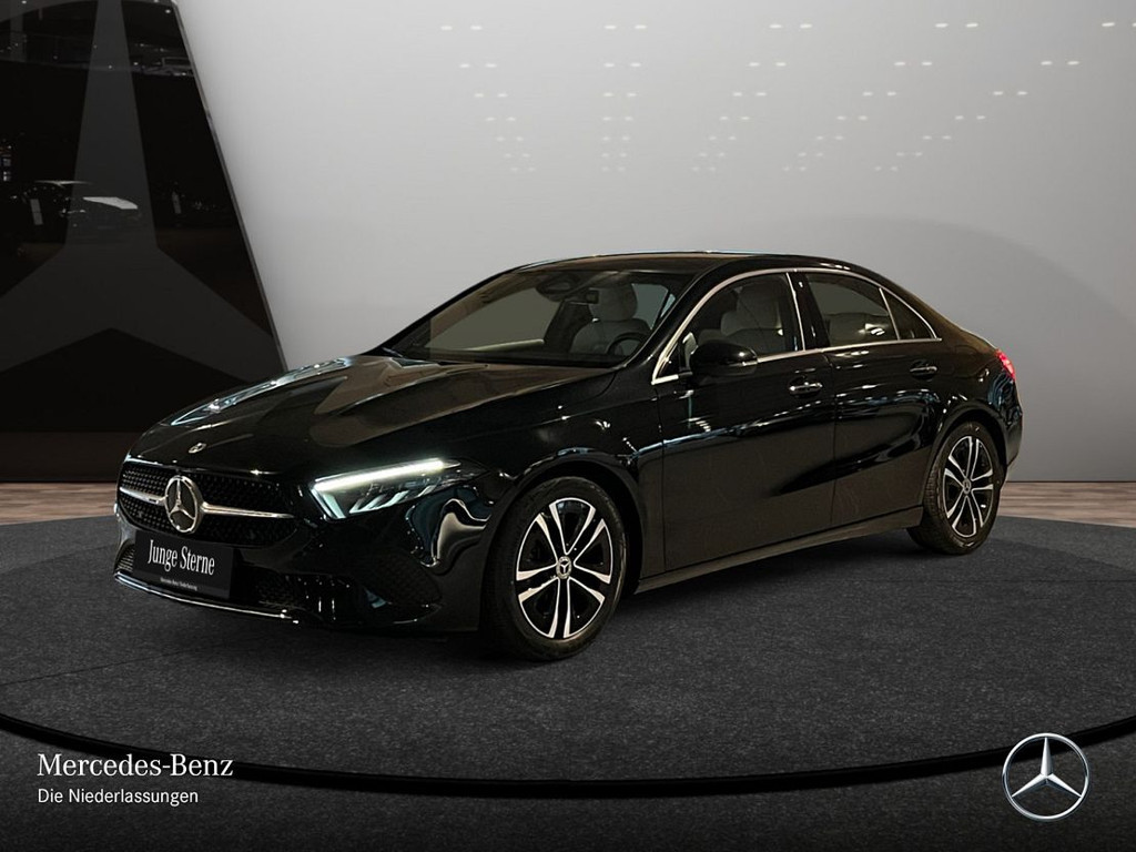 Mercedes-Benz A-Klasse 2024 Benzine