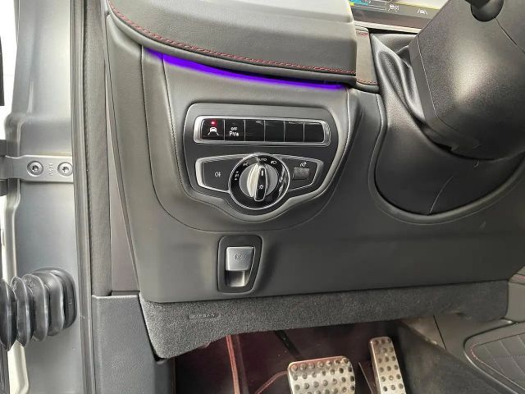 Mercedes-Benz G-Klasse