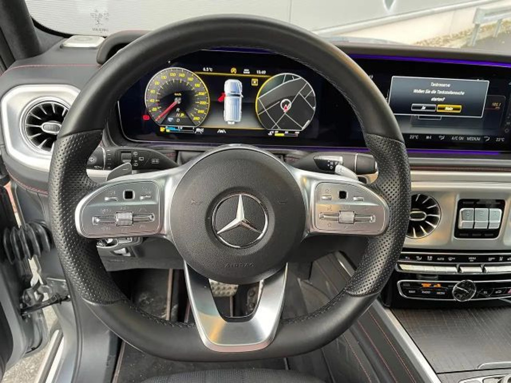 Mercedes-Benz G-Klasse