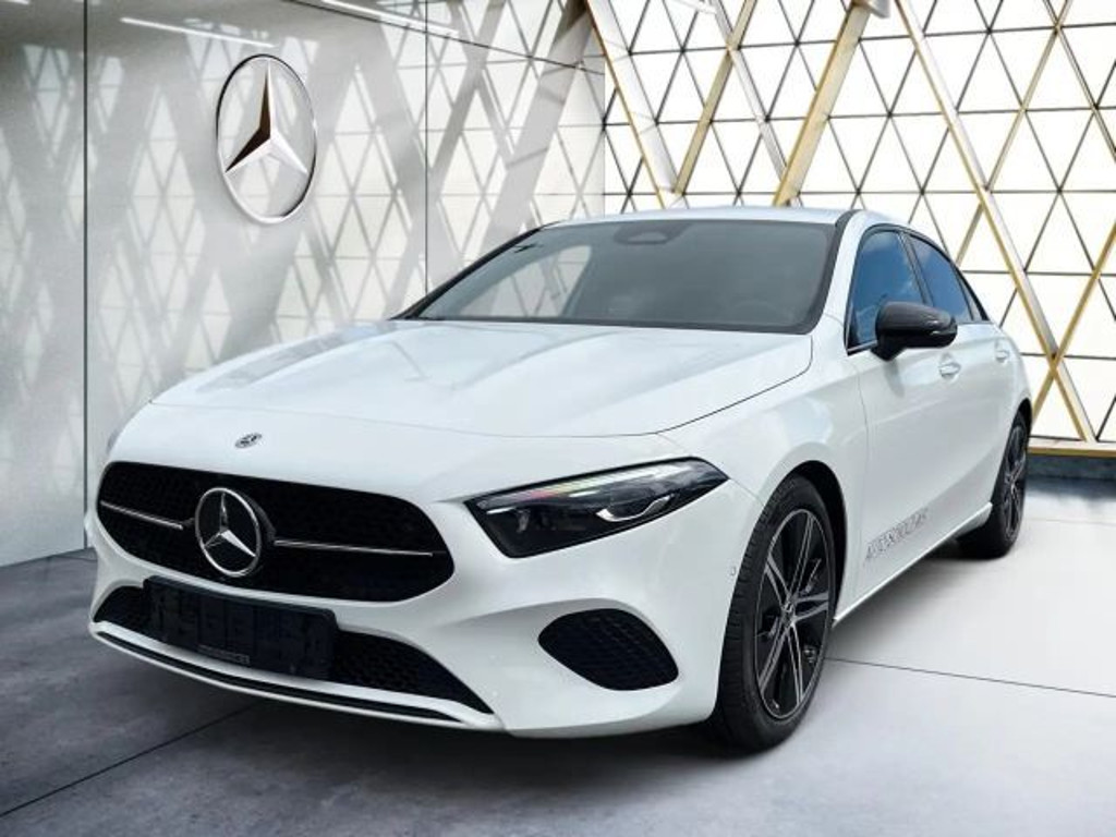 Mercedes-Benz A-Klasse 2025 Benzine