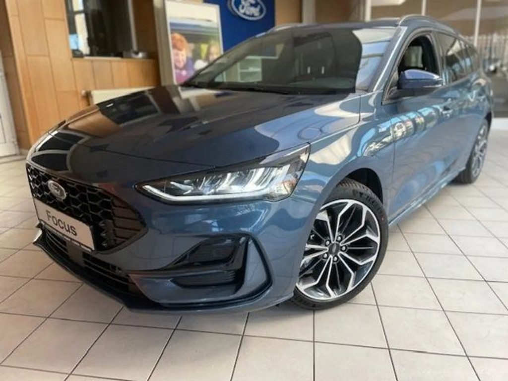 Ford Focus 2023 Benzine