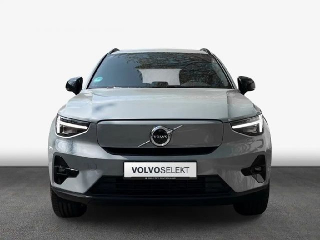 Volvo EX40