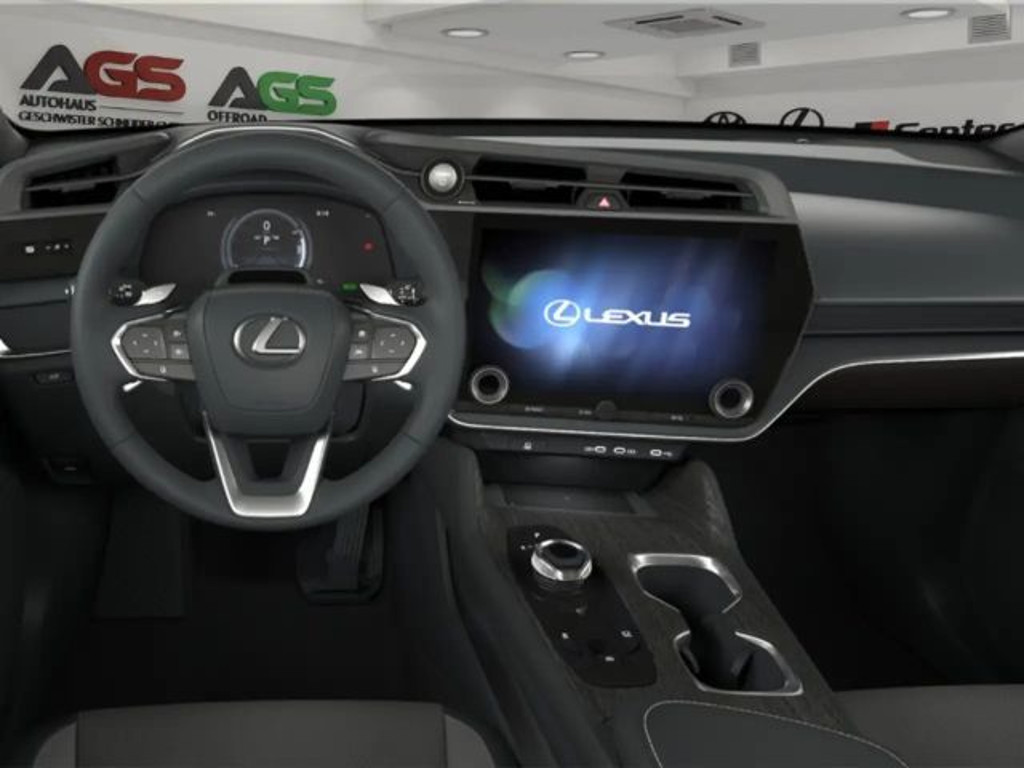 Lexus RZ