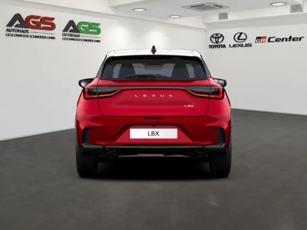 Lexus LBX