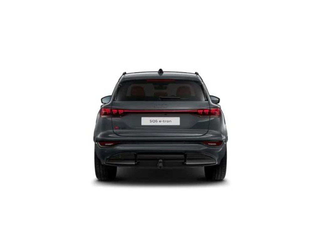 Audi SQ6 e-tron
