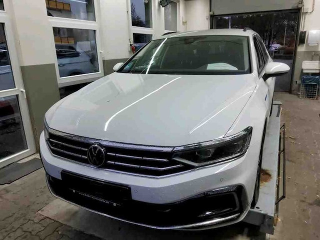 Volkswagen Passat 2021 Hybride Benzine