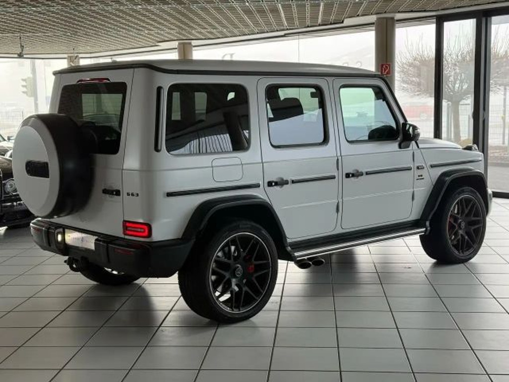 Mercedes-Benz G-Klasse