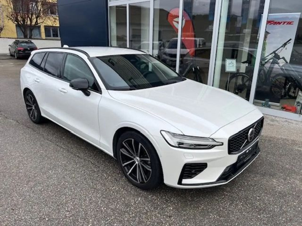 Volvo V60 2025 Hybride Benzine