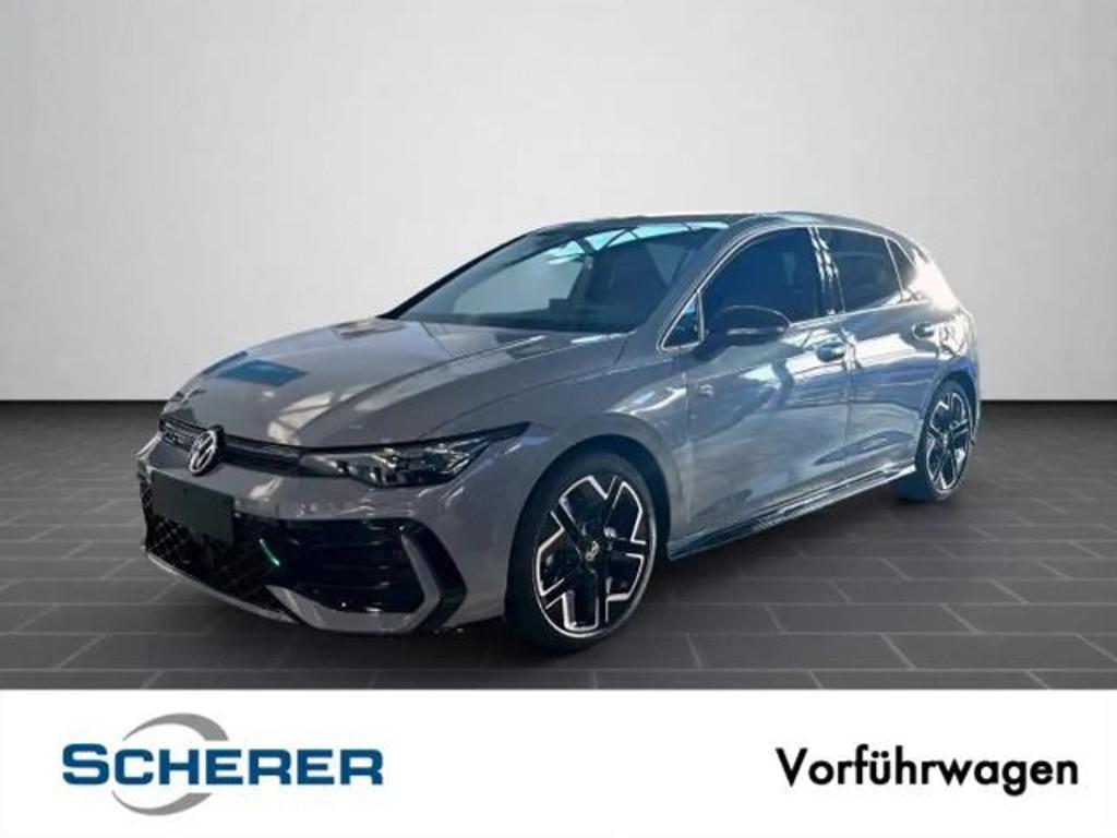 Volkswagen Golf 2025 Benzine