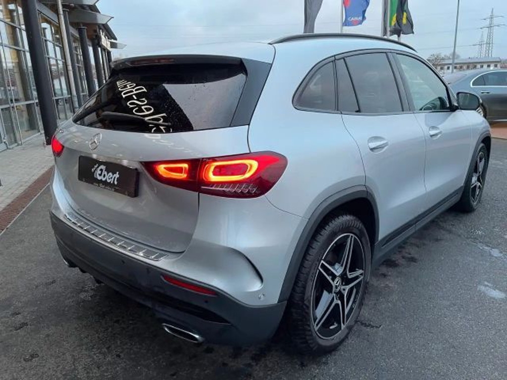 Mercedes-Benz GLA-Klasse