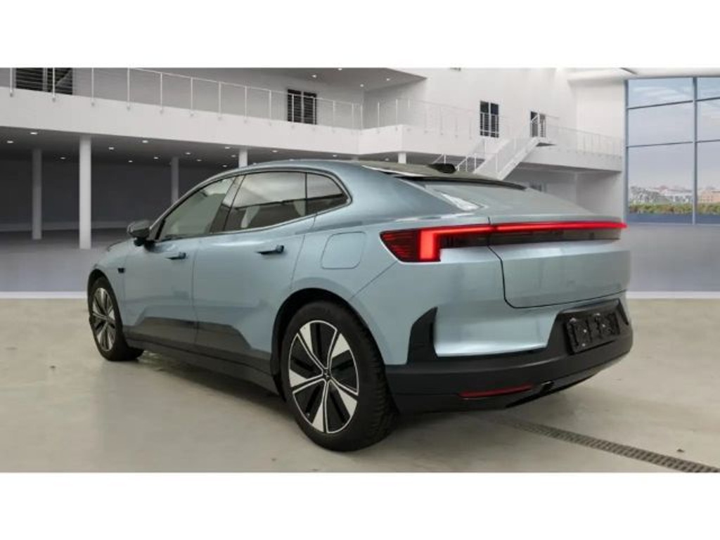 Polestar 4