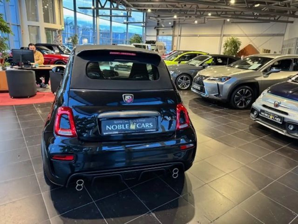Abarth 695