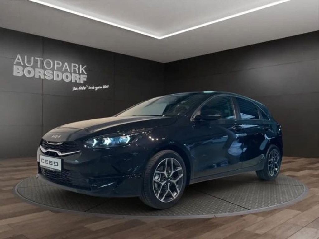 Kia Ceed 2025 Benzine