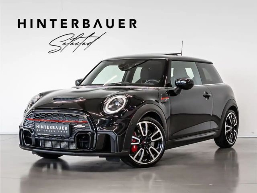 Mini John Cooper Works 2023 Benzine