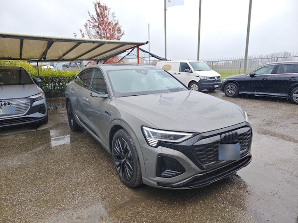 Audi Q8 e-tron
