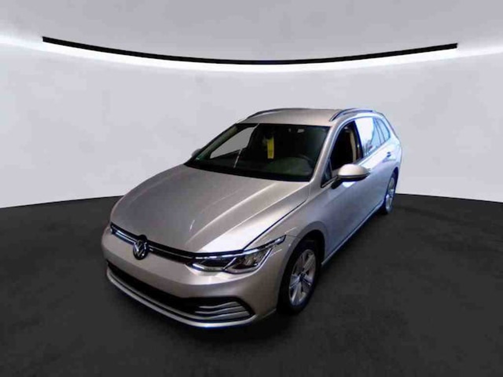 Volkswagen Golf 2023 Benzine
