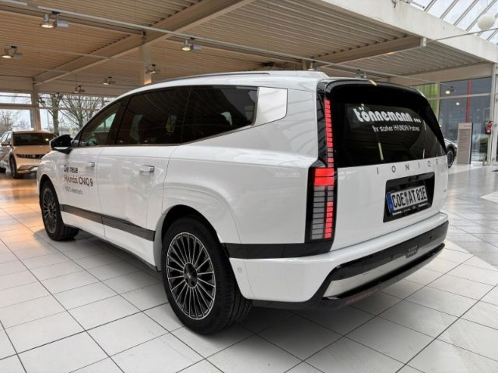 Hyundai IONIQ 9