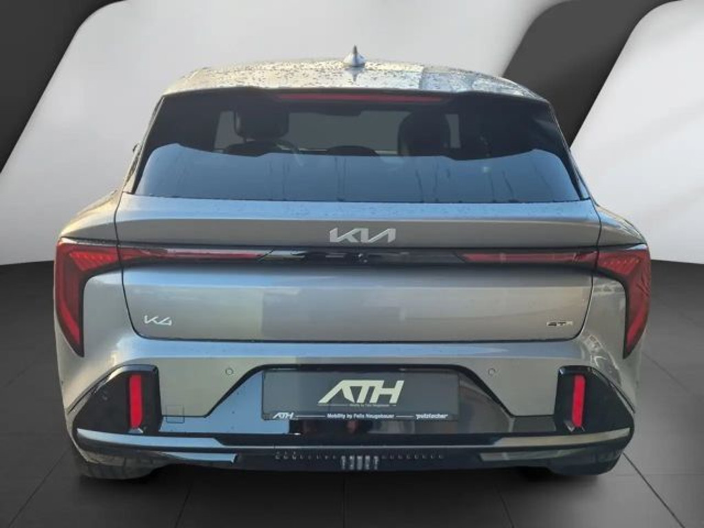 Kia K4