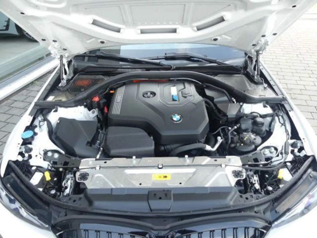 BMW 3 Serie 2024 Hybride Benzine
