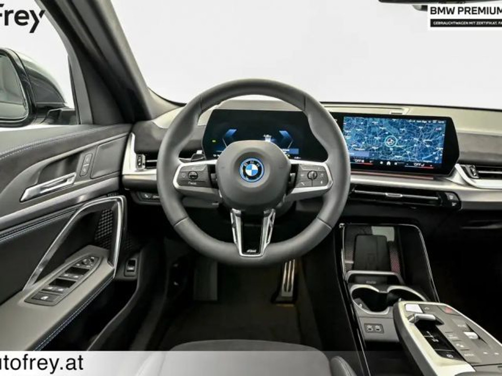 BMW iX2