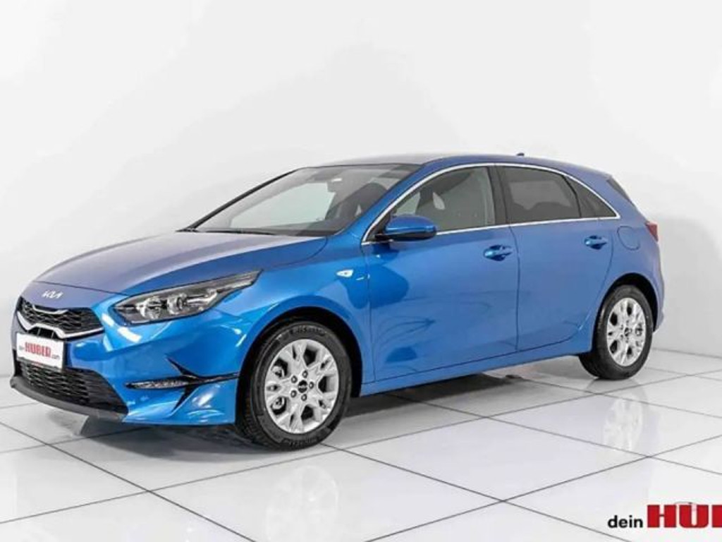 Kia Ceed 2024 Benzine