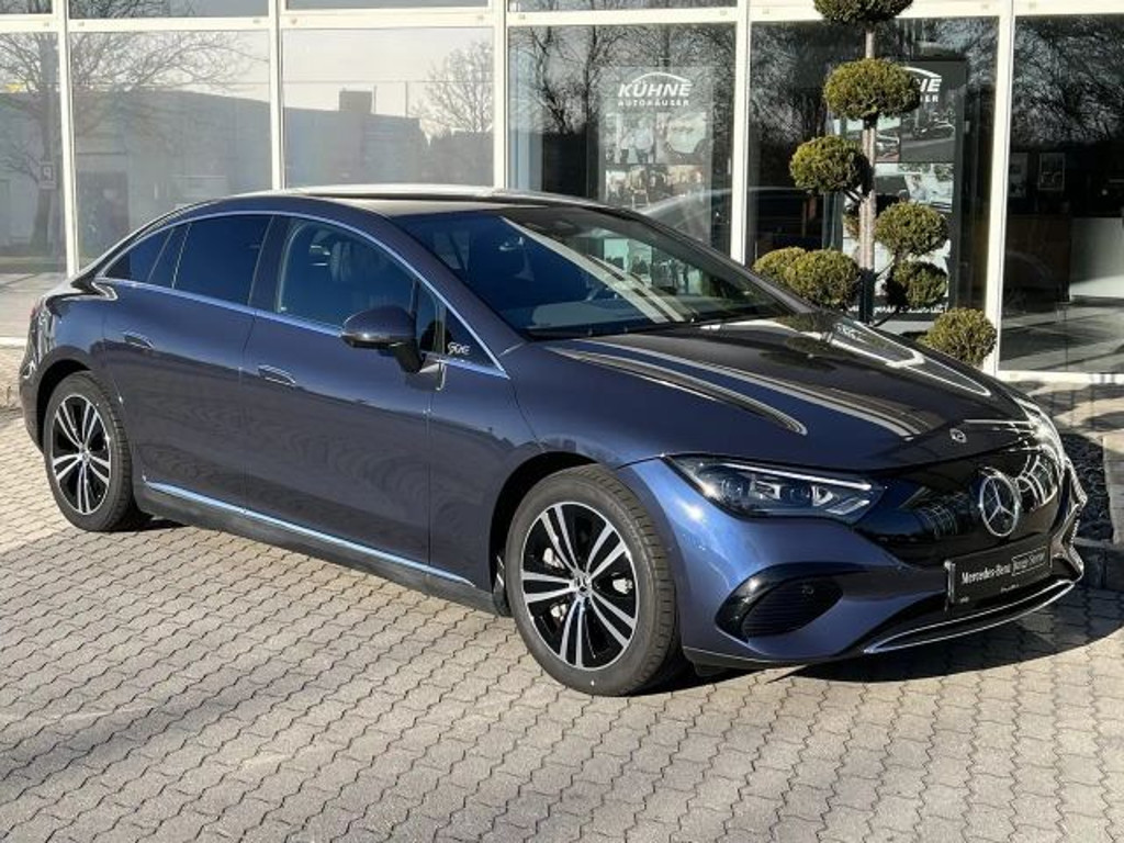 Mercedes-Benz EQE