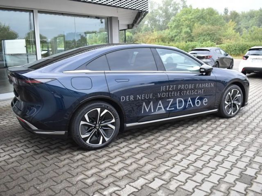 Mazda 6e