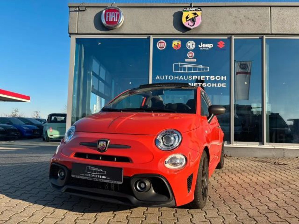 Abarth 695 2024 Benzine
