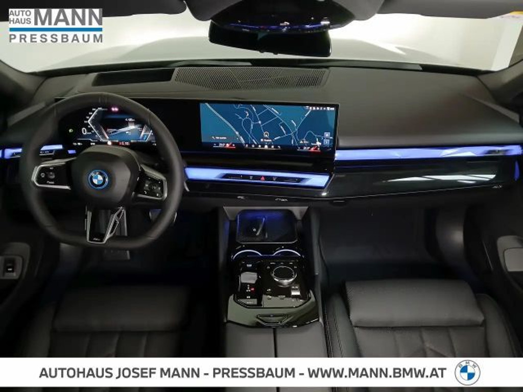 BMW i5