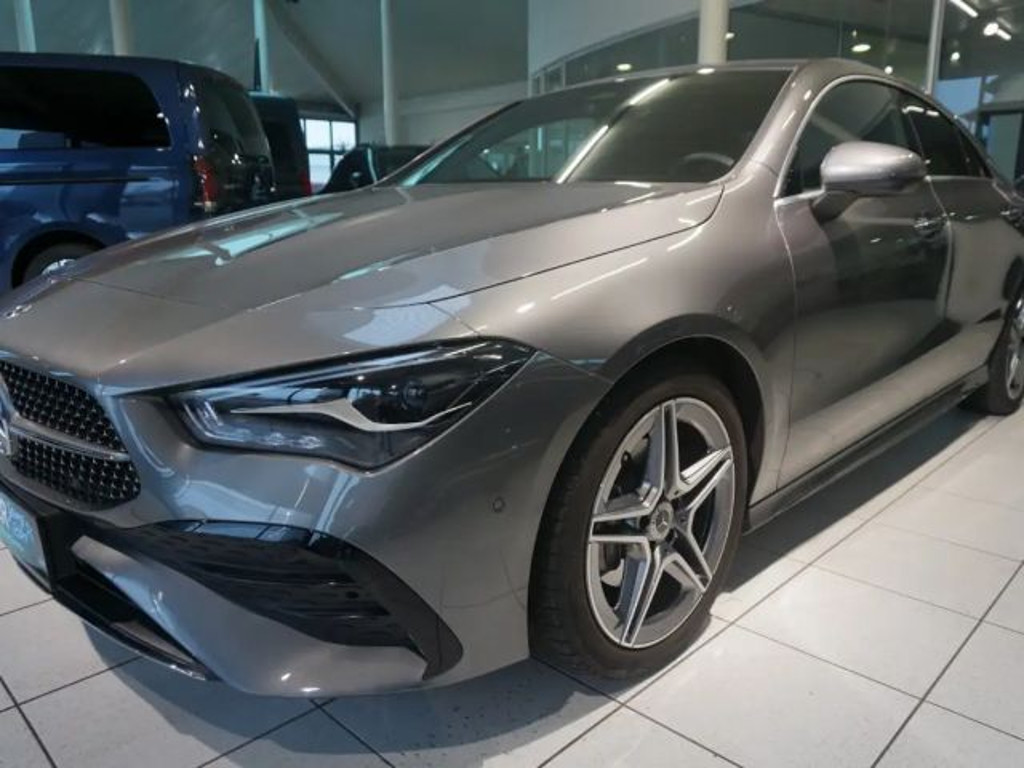 Mercedes-Benz CLA-Klasse 2024 Benzine