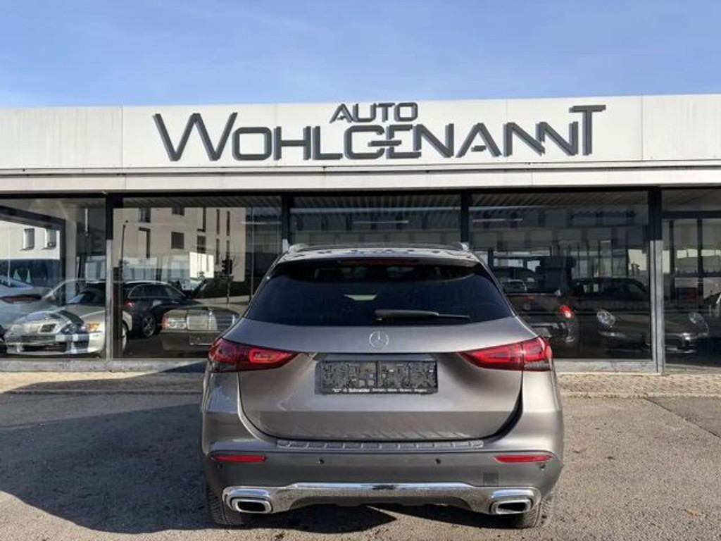 Mercedes-Benz GLA-Klasse