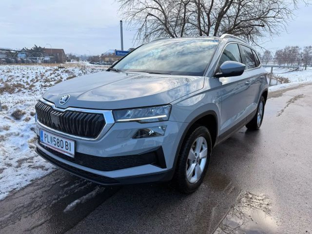 Skoda Karoq 2025 Benzine