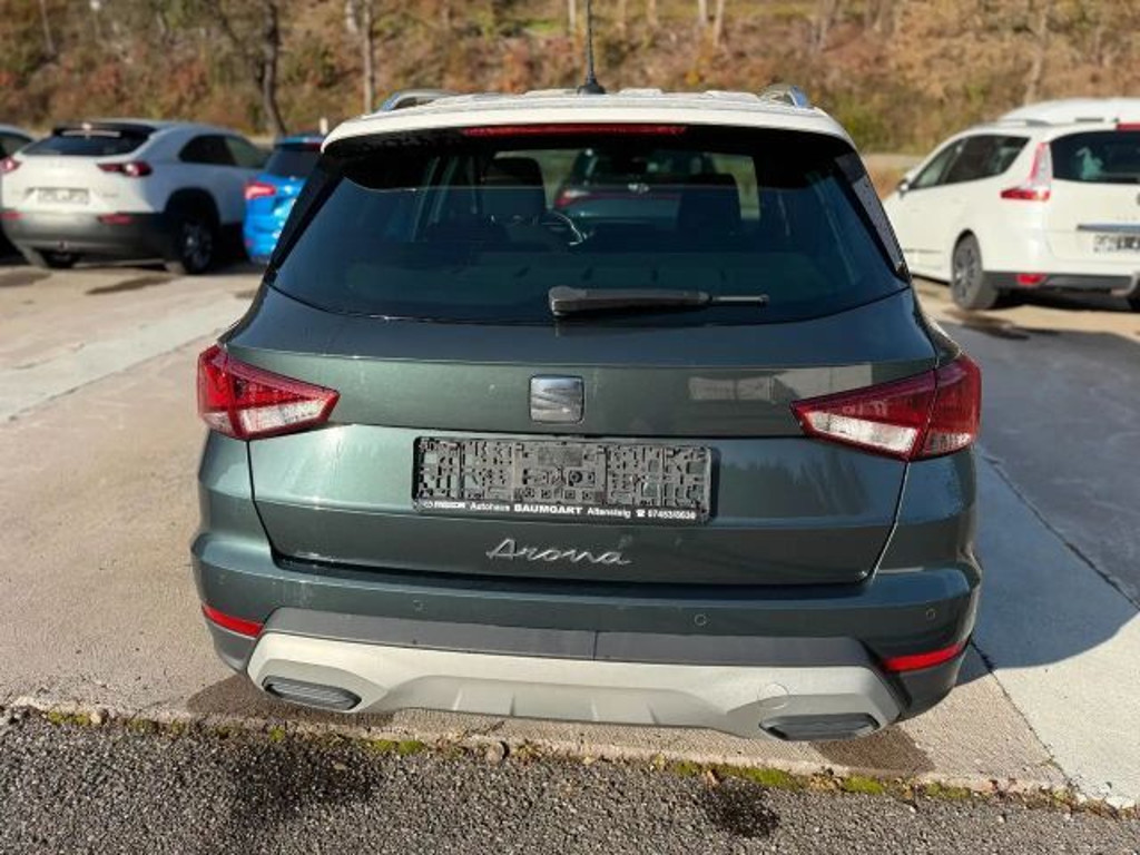 Seat Arona