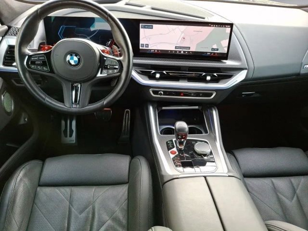 BMW XM