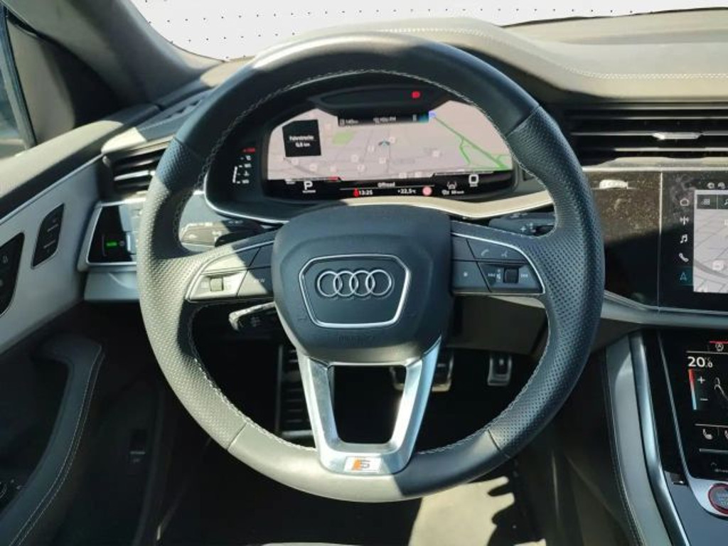 Audi SQ8