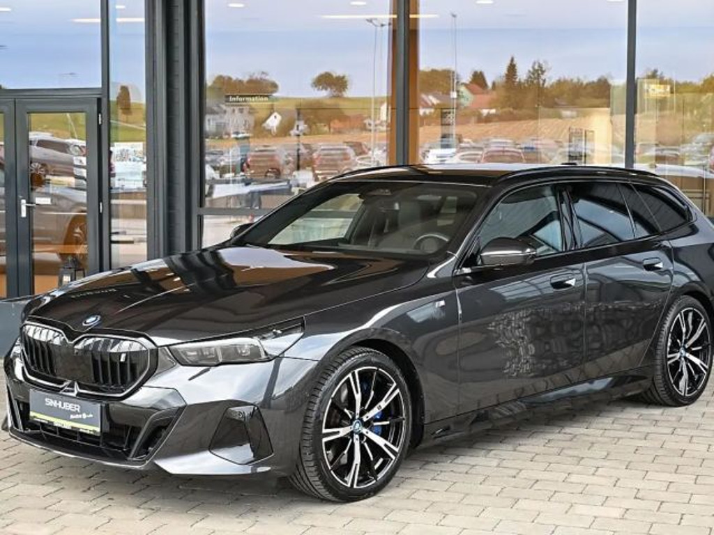 BMW i5