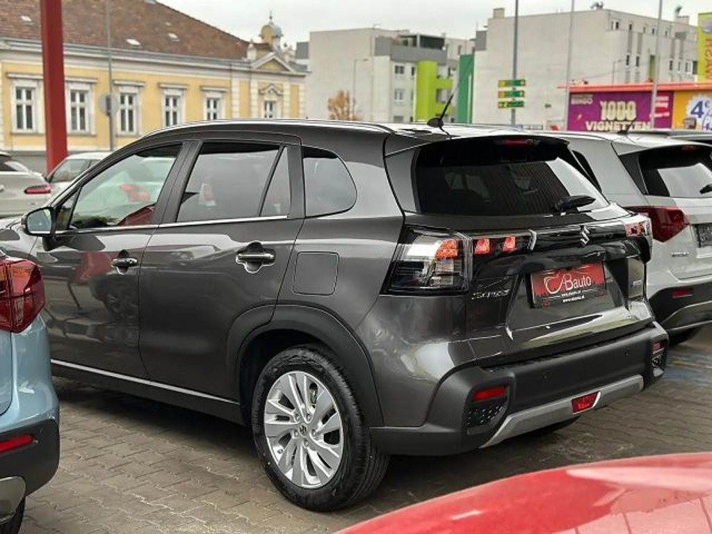 Suzuki S-Cross