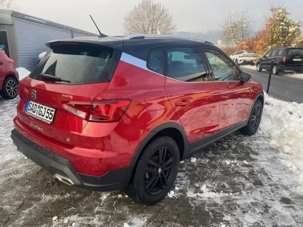 Seat Arona
